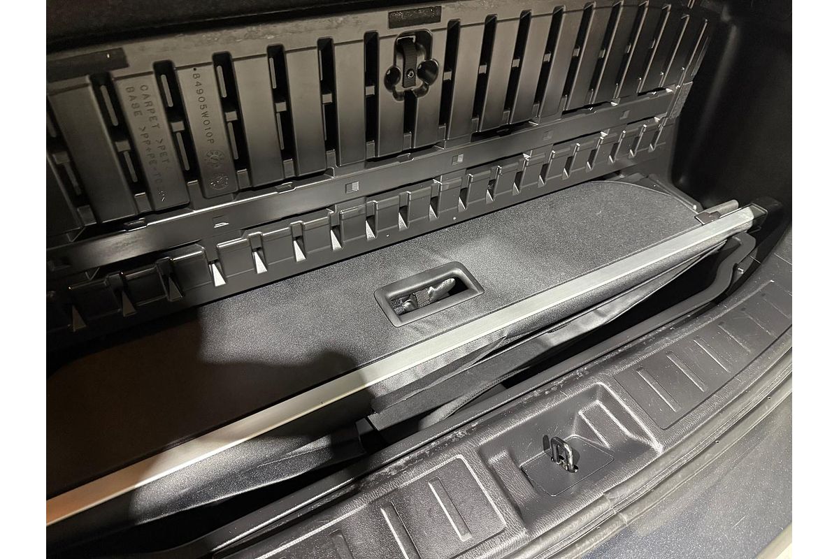 2024 Mitsubishi Outlander LS ZM