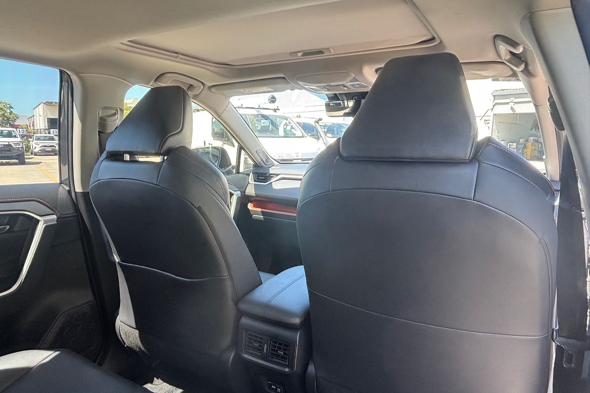 2021 Toyota RAV4 Edge AXAH54R