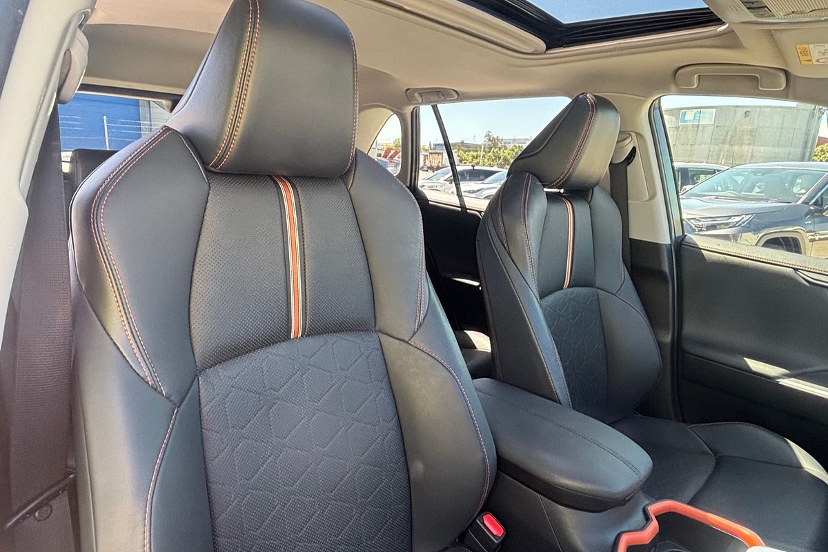 2021 Toyota RAV4 Edge AXAH54R