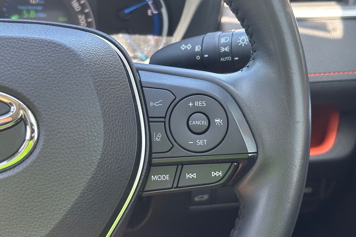 2021 Toyota RAV4 Edge AXAH54R