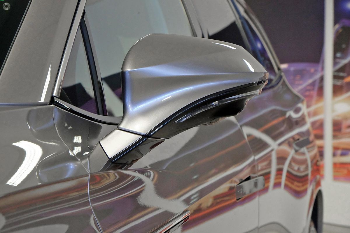 2025 MG QS Essence IS31