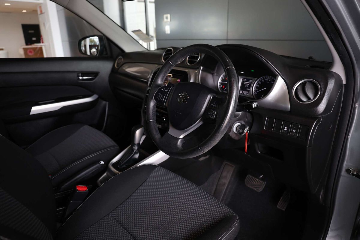 2016 Suzuki Vitara RT-S LY