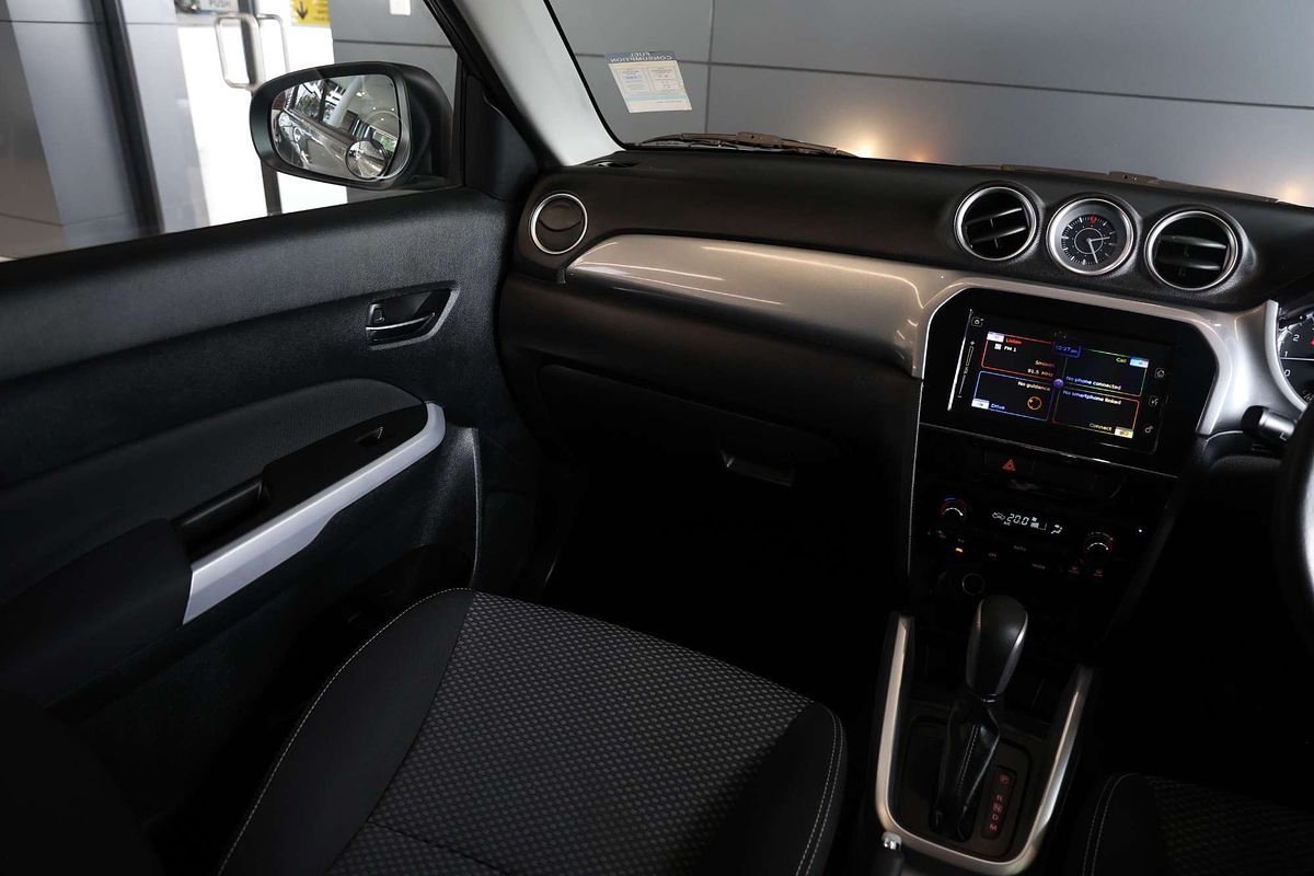 2016 Suzuki Vitara RT-S LY