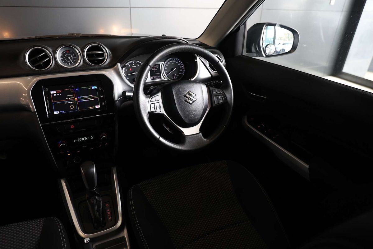 2016 Suzuki Vitara RT-S LY