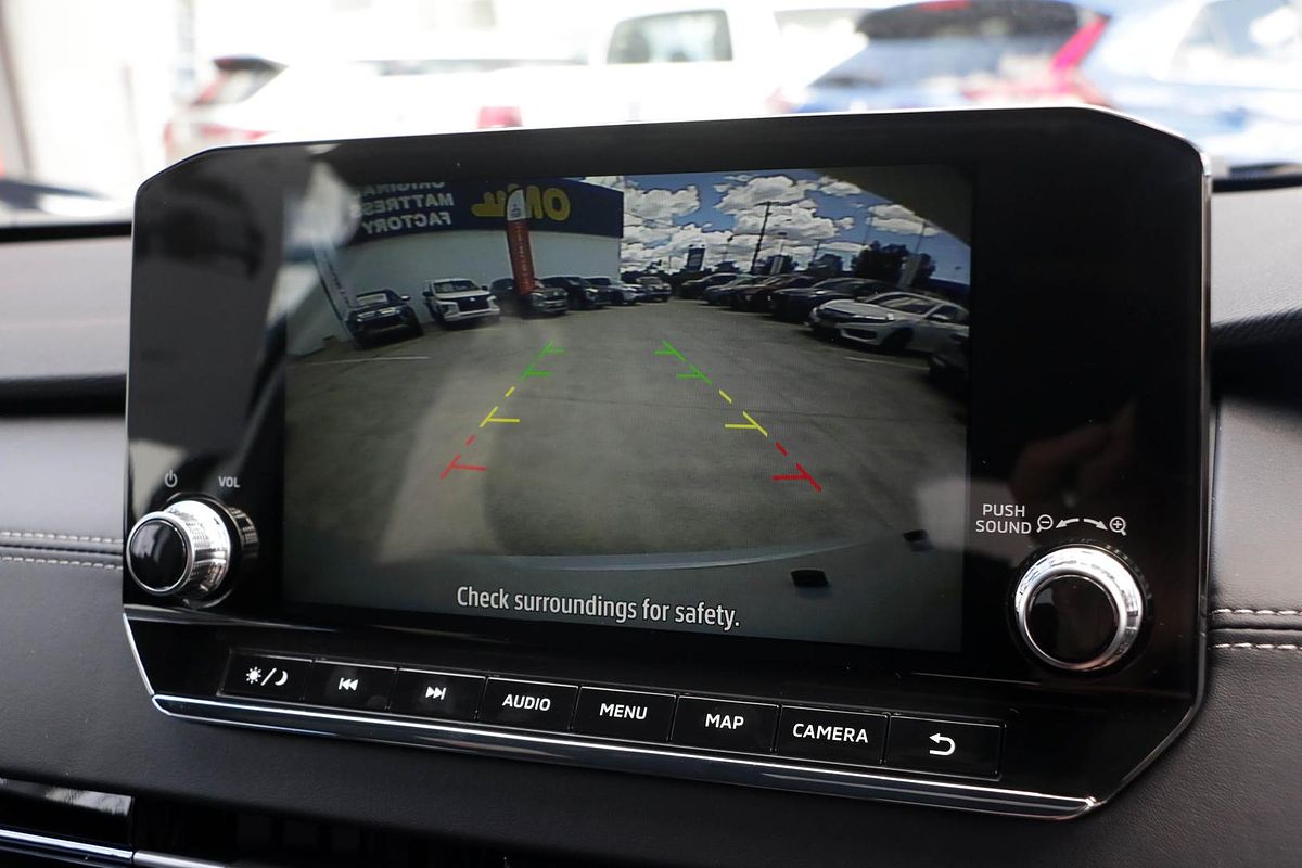 2024 Mitsubishi Outlander LS ZM