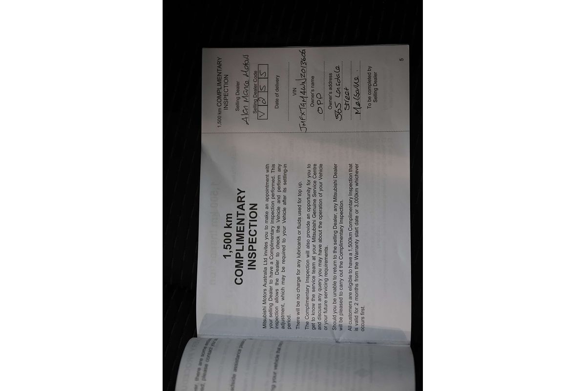 2022 Mitsubishi Outlander ES ZM