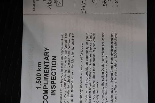 2022 Mitsubishi Outlander ES ZM