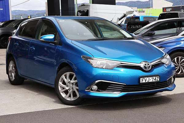 2017 Toyota Corolla Ascent Sport ZRE182R