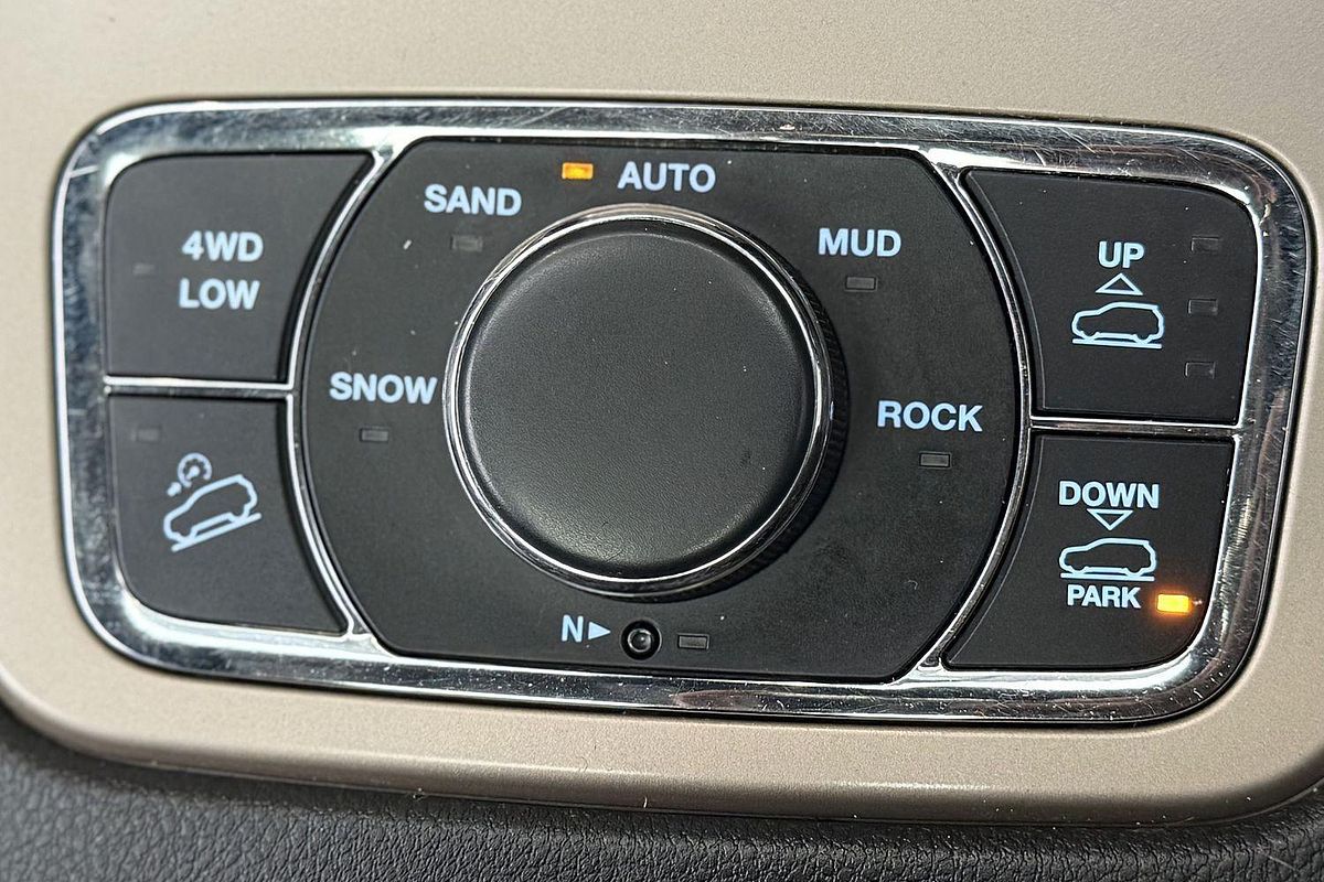 2014 Jeep Grand Cherokee Overland WK