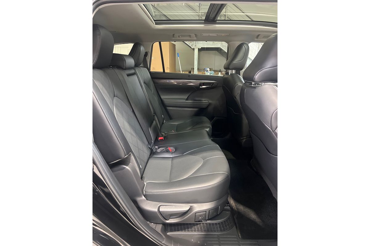 2022 Toyota Kluger Grande AXUH78R