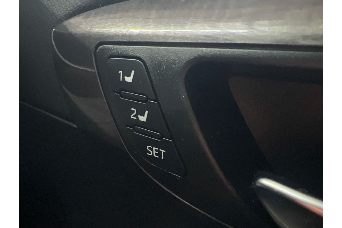 2022 Toyota Kluger Grande AXUH78R