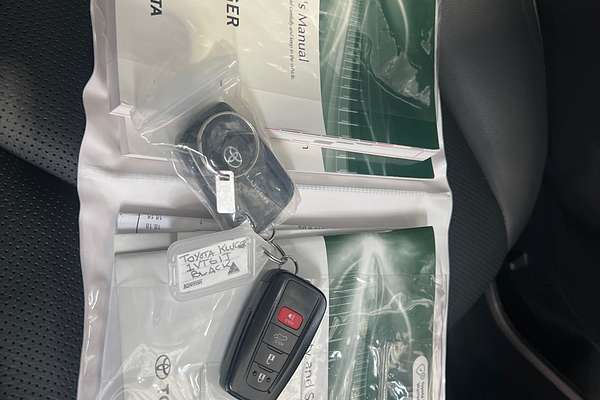 2022 Toyota Kluger Grande AXUH78R