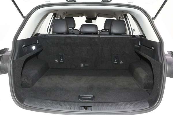 2024 MG HS Vibe SAS23