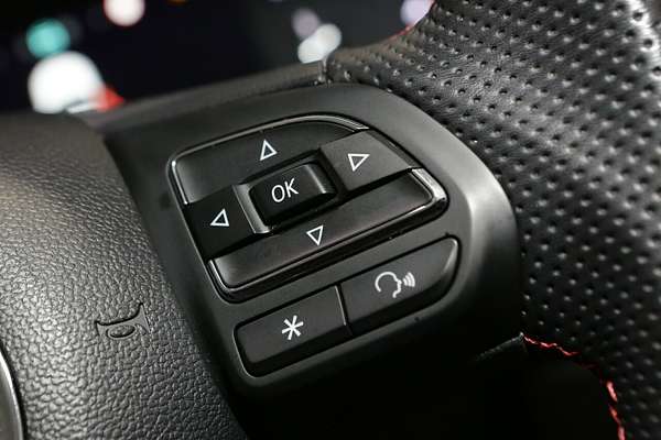 2024 MG HS Vibe SAS23