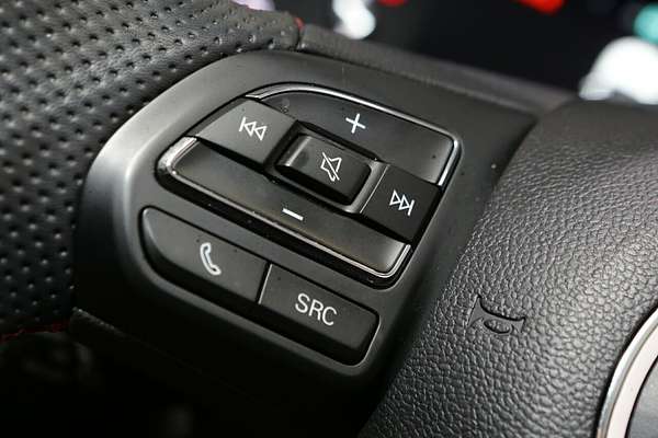 2024 MG HS Vibe SAS23