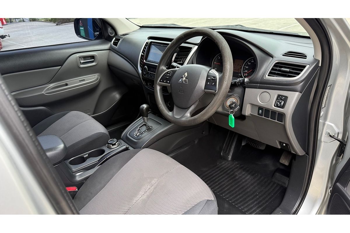 2017 Mitsubishi Triton GLX+ MQ 4X4