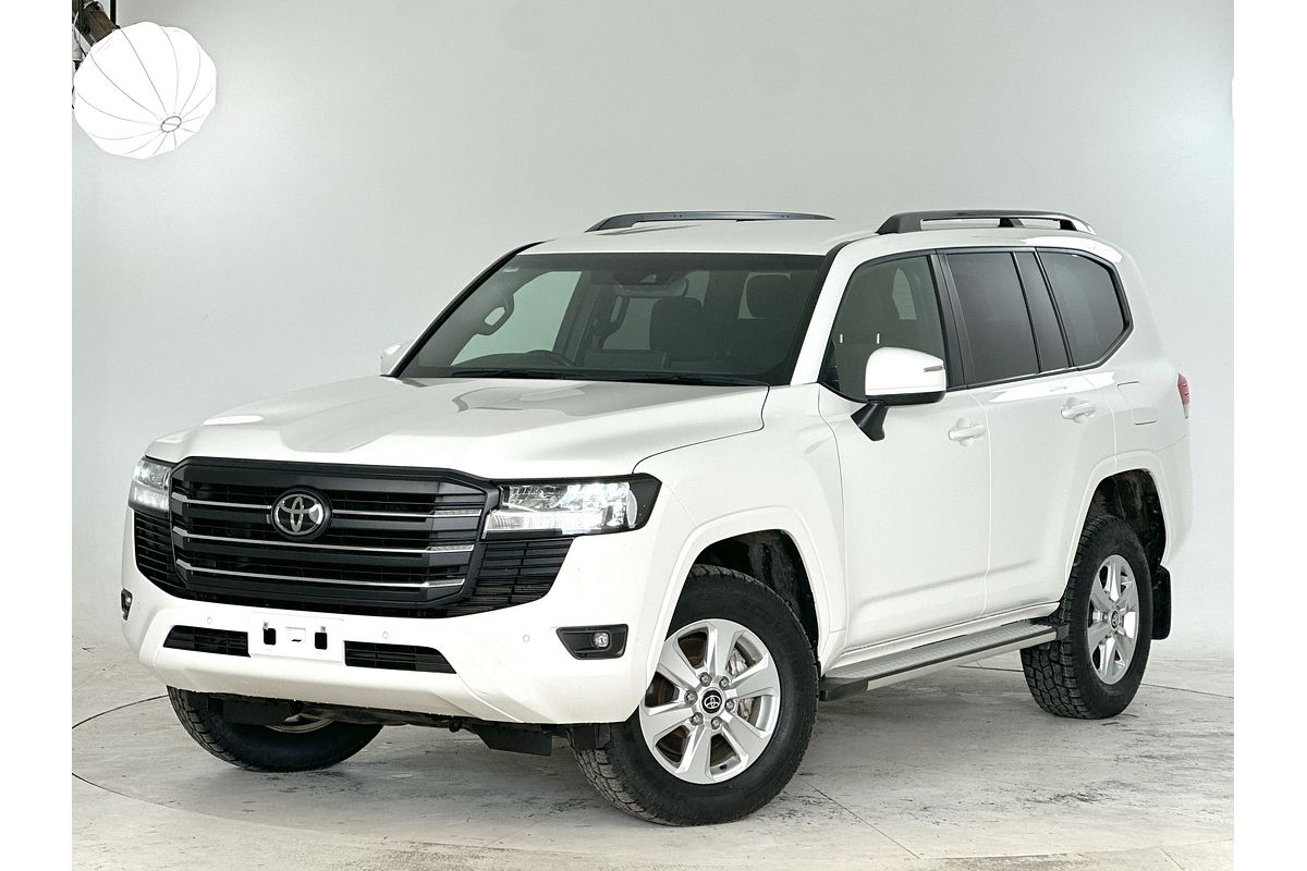 2023 Toyota Landcruiser GXL FJA300R
