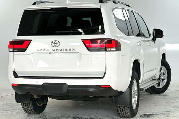 2023 Toyota Landcruiser GXL FJA300R