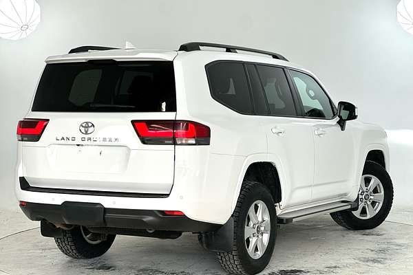2023 Toyota Landcruiser GXL FJA300R