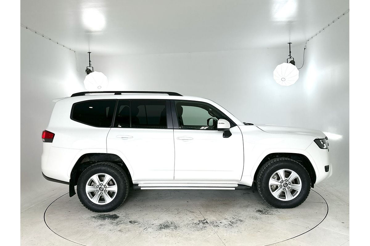 2023 Toyota Landcruiser GXL FJA300R