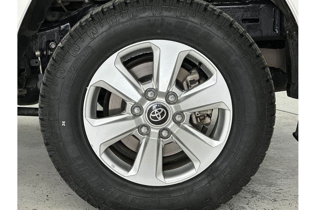 2023 Toyota Landcruiser GXL FJA300R