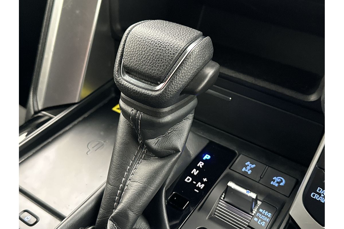 2023 Toyota Landcruiser GXL FJA300R