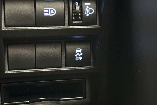 2023 Toyota Landcruiser GXL FJA300R