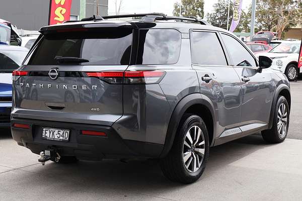 2022 Nissan Pathfinder Ti R53