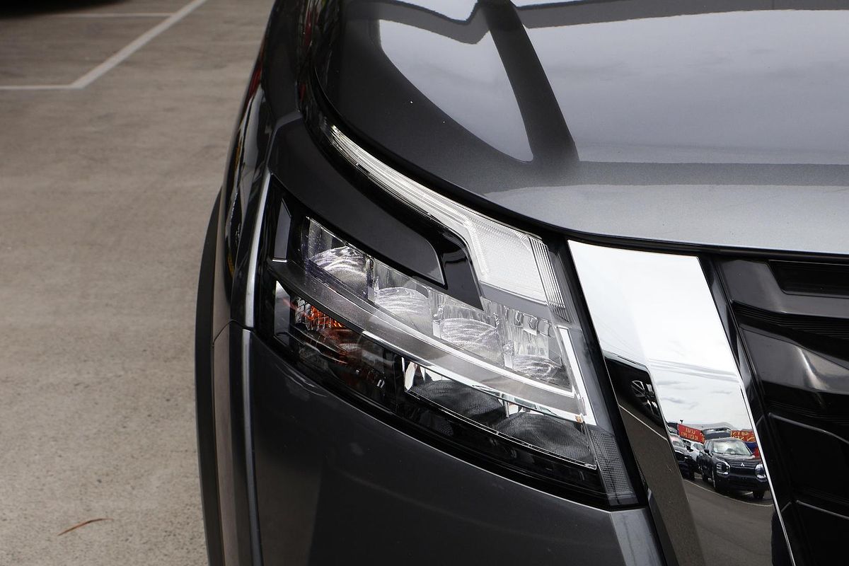 2022 Nissan Pathfinder Ti R53