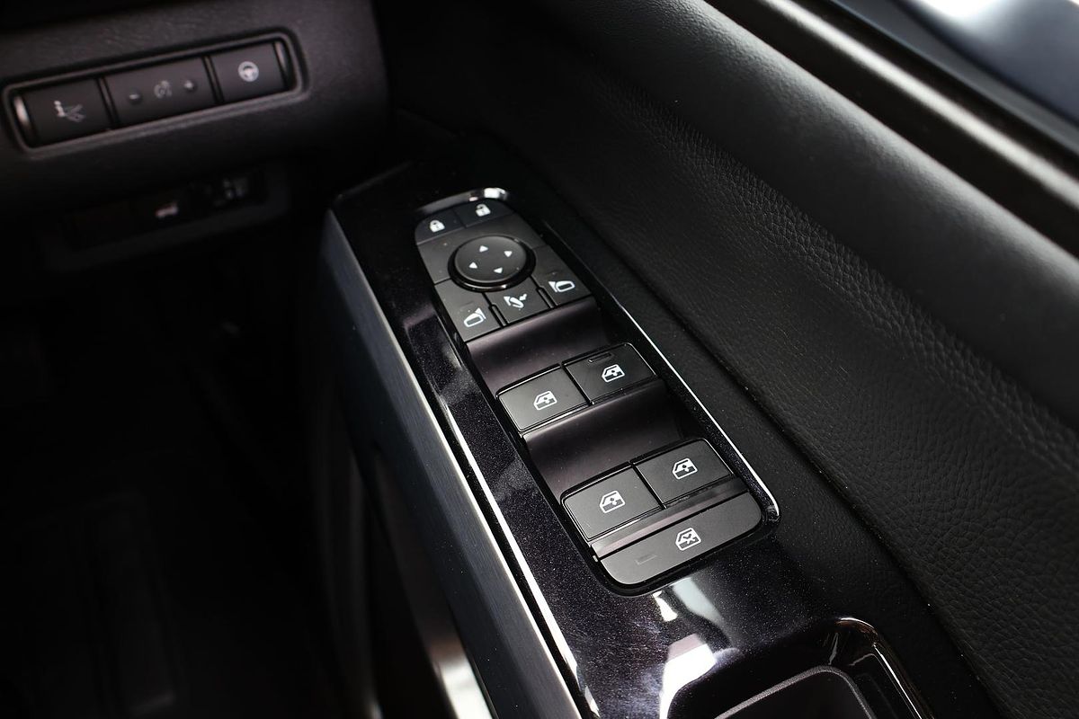 2022 Nissan Pathfinder Ti R53