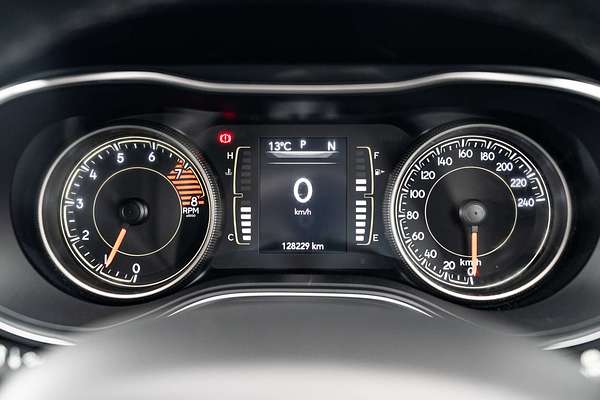 2019 Jeep Cherokee Night Eagle KL