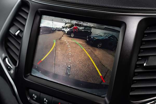 2019 Jeep Cherokee Night Eagle KL