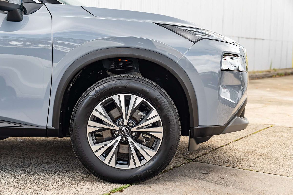 2025 Nissan X-TRAIL ST-L T33