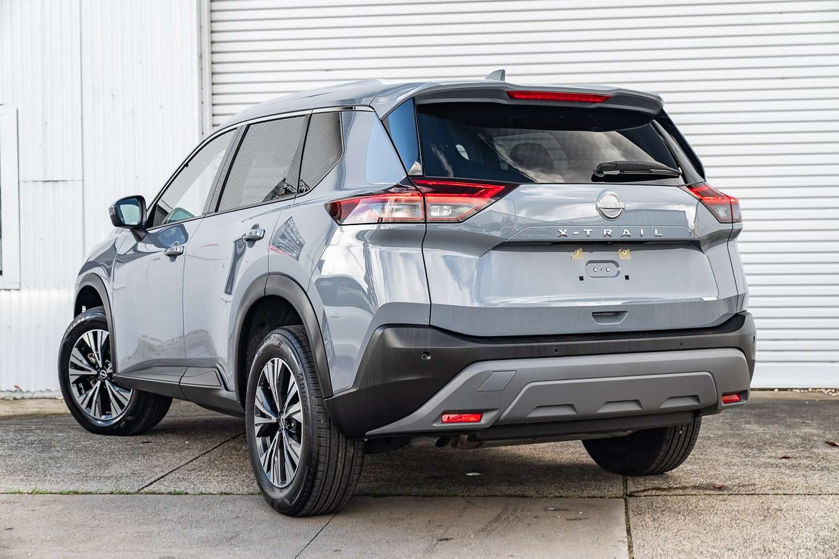 2025 Nissan X-TRAIL ST-L T33