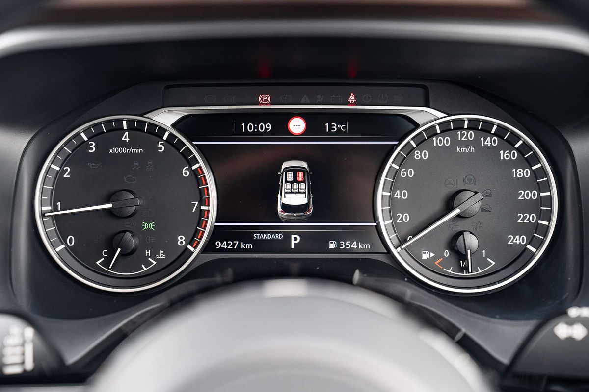 2025 Nissan X-TRAIL ST T33