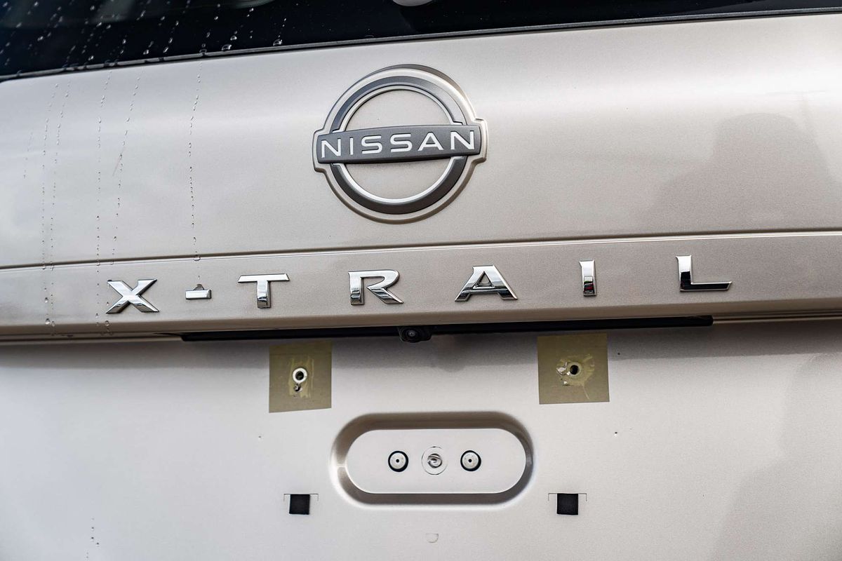 2024 Nissan X-TRAIL ST-L T33