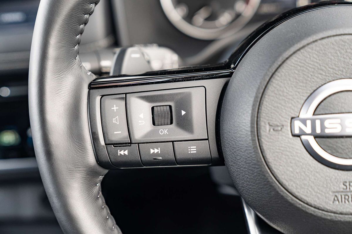 2024 Nissan X-TRAIL ST-L T33