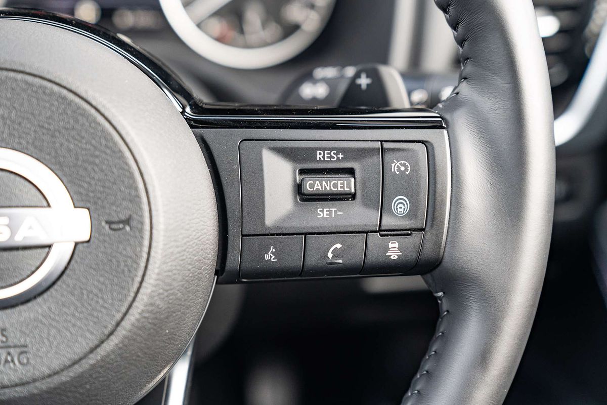 2024 Nissan X-TRAIL ST-L T33