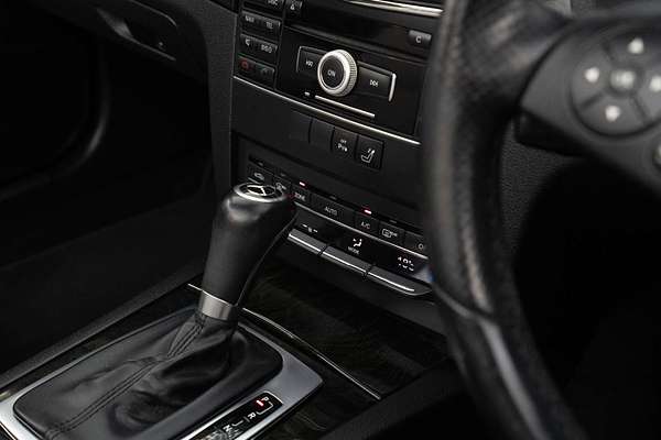 2011 Mercedes-Benz E-Class E250 CGI Avantgarde A207