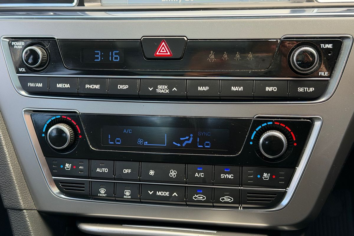 2015 Hyundai Sonata Premium LF