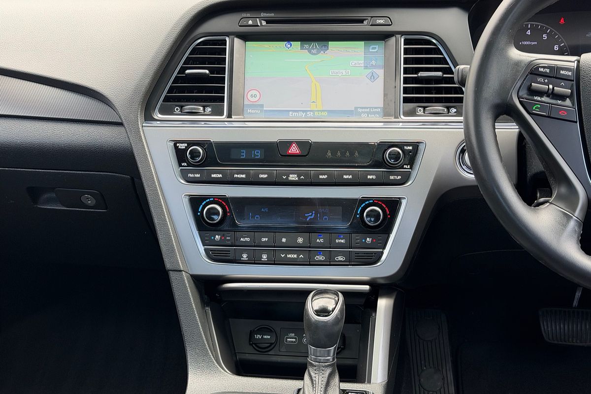 2015 Hyundai Sonata Premium LF