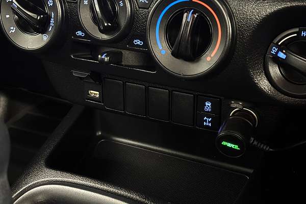 2023 Toyota Hilux SR GUN126R 4X4