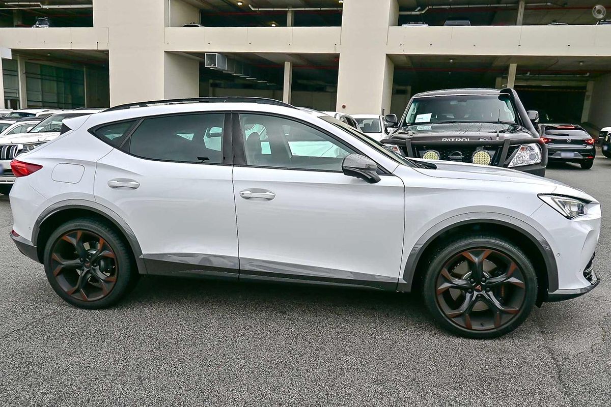 2024 CUPRA Formentor VZx KM