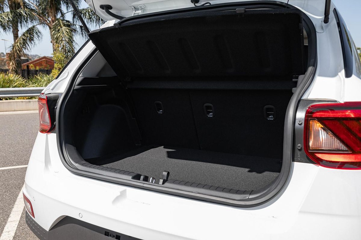 2025 Hyundai Venue Active QX.V5