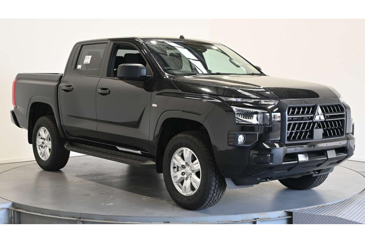 2025 Mitsubishi Triton GLX+ MV 4X4