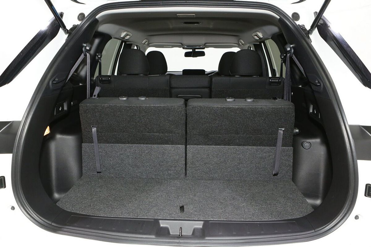 2024 Mitsubishi Outlander LS ZM