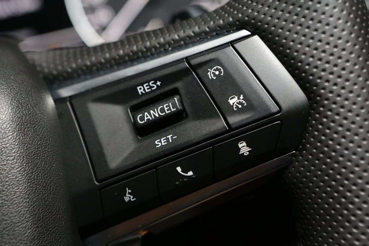 2024 Mitsubishi Outlander LS ZM