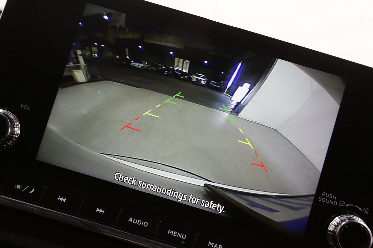 2024 Mitsubishi Outlander LS ZM