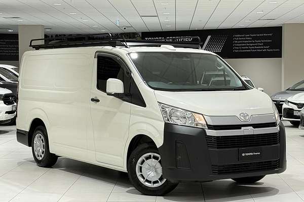 2024 Toyota Hiace GDH300R