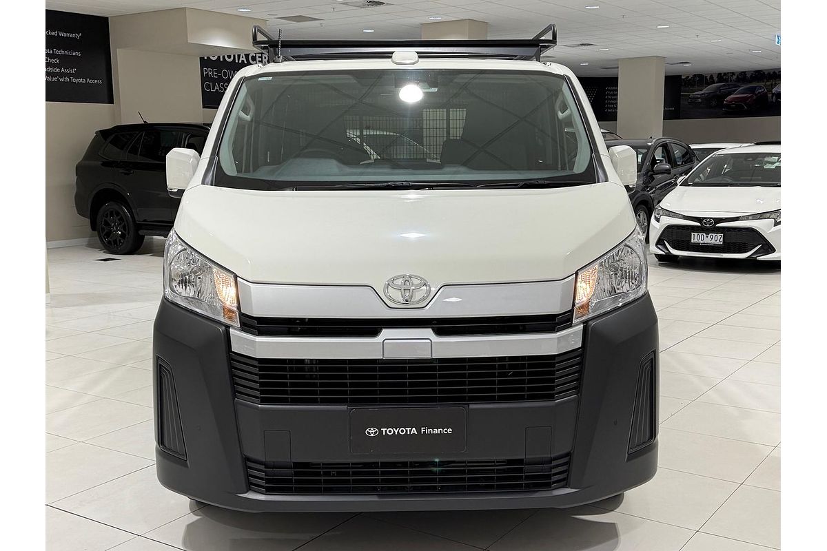 2024 Toyota Hiace GDH300R